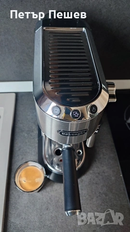 Кафемашина Delonghi Dedica EC685 перфектно еспресо кафе Делонги 