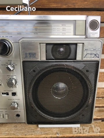 Радиокасетофон Sanyo M-X920K – легендарен ретро  boombox модел!, снимка 5 - Радиокасетофони, транзистори - 54610569