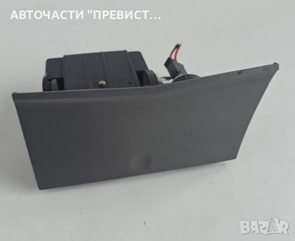 Пепелник Опел Астра Х Opel Astra H 2004-2009