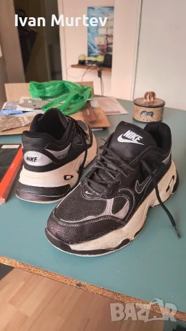 Маратонки Nike N 42, снимка 2 - Спортни обувки - 55660012