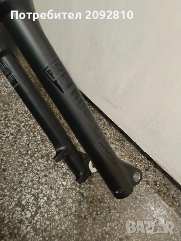 Въздушна вилка Rockshox Recon 27.5 , снимка 6 - Части за велосипеди - 54750224