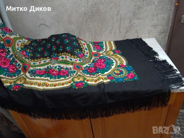 Gypsy floral multi 70 s Folkschal полски вълнен 144х144см ресни 12 см