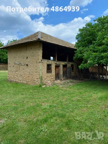 Двуетажна къща в село Ресен, снимка 18 - Къщи - 55008942