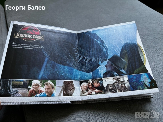 Jurassic Park Limited edition booklet+ Jurassic World Blu-ray без бг субтитри, снимка 4 - Blu-Ray филми - 54788663