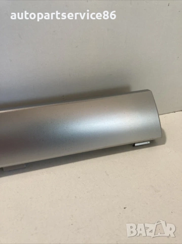 Вътрешна облицовка / лайсна предна дясна за Subaru Outback 2.0D (2010) , снимка 2 - Части - 54226583