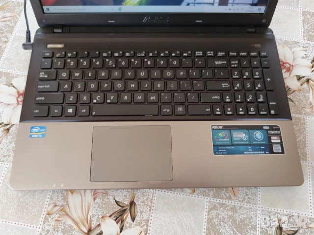 Лаптоп Asus K55A, снимка 5 - Лаптопи за дома - 54660830