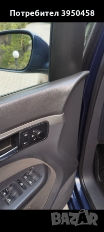 VW Touran 7 местен 6 степенна 2.0TDI 2006г обслужен перфектен мотор и ходова част , снимка 7 - Автомобили и джипове - 54277451