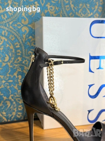Дамски сандали на ток GUESS , снимка 3 - Сандали - 54781101