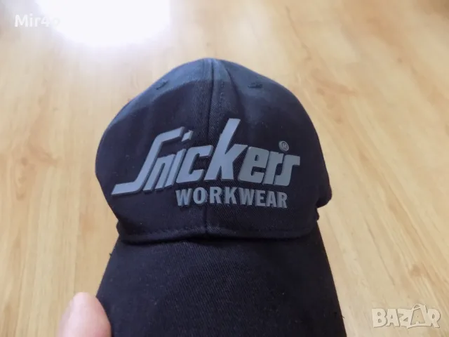 работна шапка milwaukee//snickers work wear козирка мъжка оригинална червена one size, снимка 15 - Шапки - 51404624