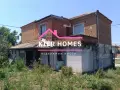 Двуетажна къща в с. Конуш, общ. Асеновград, обл. Пловдив, снимка 3