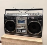 🔈Ретро колекционерски радиокасетофон Hitachi TRK-8180E Boombox🔈, снимка 1