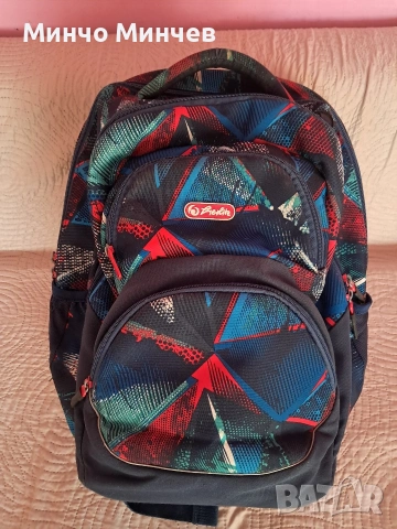 Продавам раница herlitz 