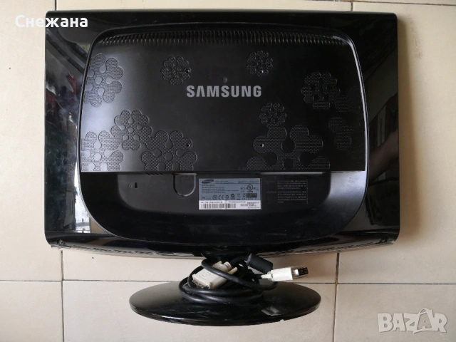 монитор бизнес клас Samsung 22" с ярки цветове, снимка 13 - Монитори - 54891355