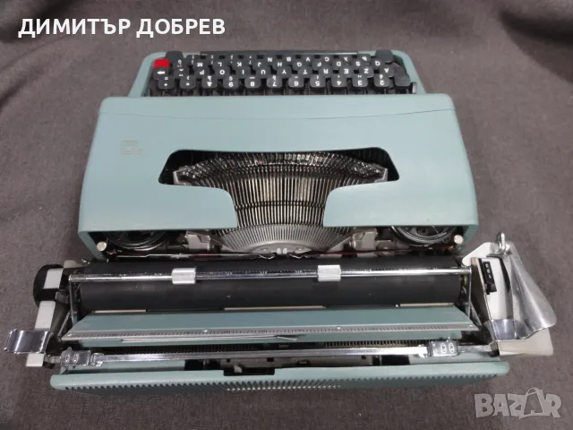 СТАРА РЕТРО ПОРТАТИВНА ПИШЕЩА МАШИНА OLIVETTI LETTERA 32 ITALY AZERTY, снимка 7 - Антикварни и старинни предмети - 55423254
