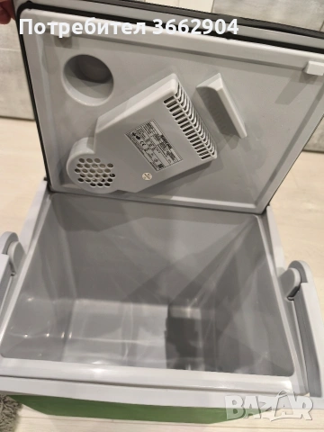 Кутия охлаждаща Dometic 12v с запалка за кола перфектна, снимка 7 - Друга електроника - 54833369
