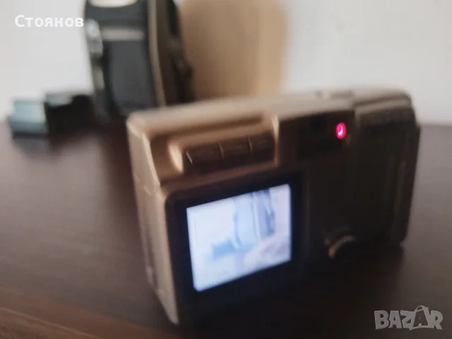 Камера Konica Digital Revio KD-310Z Japan , снимка 11 - Фотоапарати - 55683153