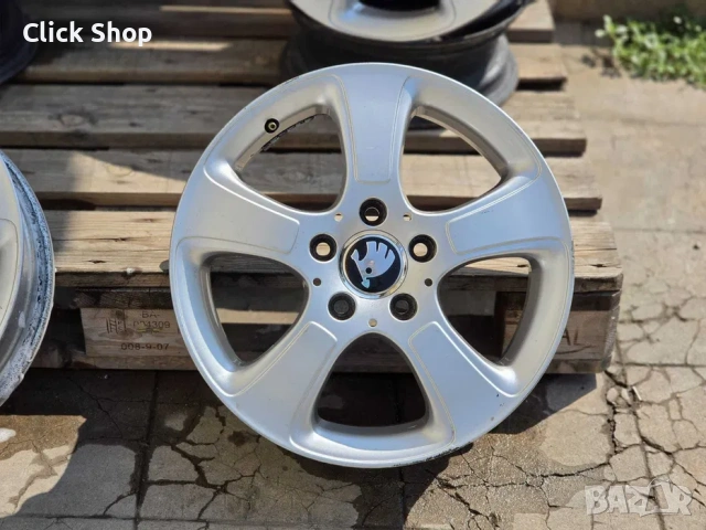5х112 16 Джанти Skoda Octavia SuperB Шкода Октавиа Супърб, снимка 4 - Гуми и джанти - 55063476