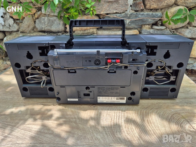 Радиокасетофон Sharp GF-320H(BK), снимка 5 - Радиокасетофони, транзистори - 55187588
