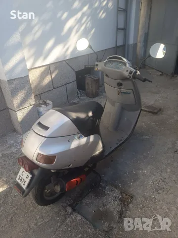 Скутер Piaggio 50 кубиков, снимка 2 - Мотоциклети и мототехника - 55296779