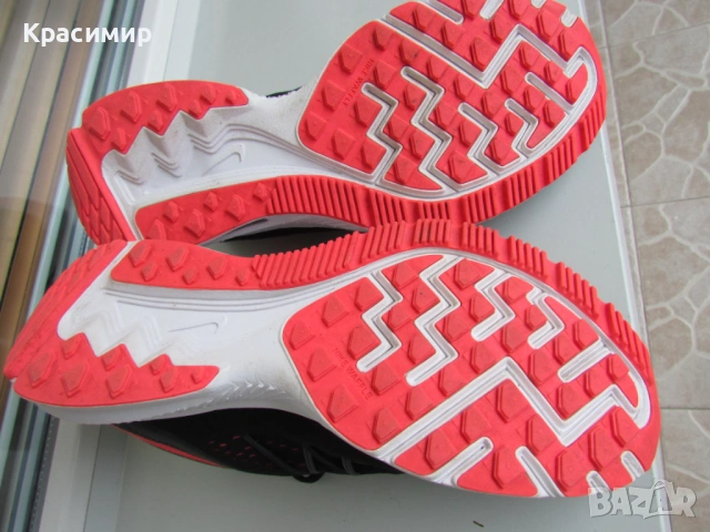  Дамски маратонки за бягане Nike Air Zoom Winflo 3, снимка 10 - Маратонки - 53978817