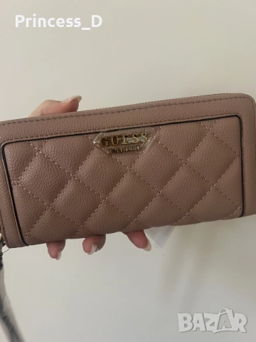 Guess портфейл нов, с етикети и кутия, снимка 10 - Портфейли, портмонета - 50308514