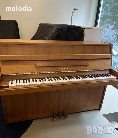 Пиано YAMAHA японско