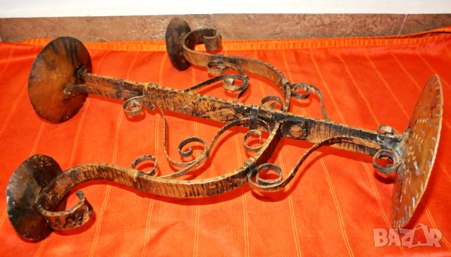 Винтидж кован меден свещник, снимка 9 - Антикварни и старинни предмети - 54342873