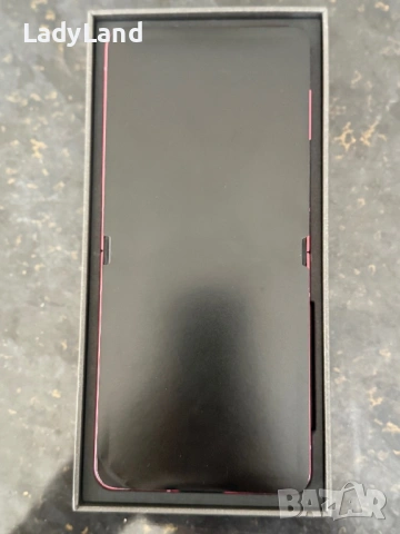 Samsung Galaxy Z Flip7, 512GB, Coralred, снимка 4 - Samsung - 54098962