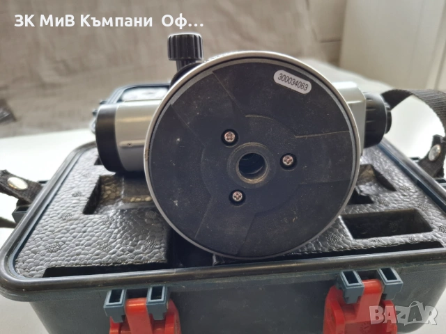 Оптичен нивелир BOSCH GOL 32G, снимка 3 - Други инструменти - 54063762