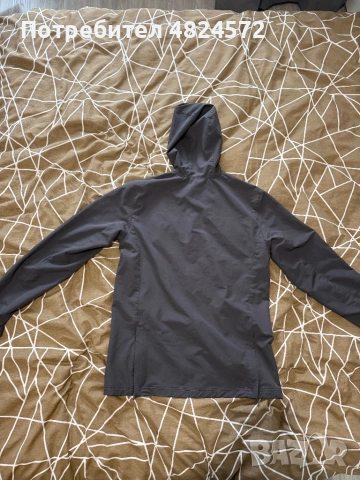Ветровка Gymshark , снимка 2 - Спортни дрехи, екипи - 54504943