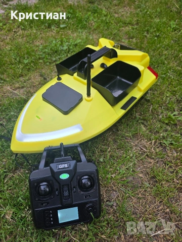 Лодка за захранка V20 GPS и автопилот