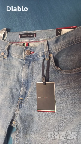 дънки Tommy Hilfiger чисто нови