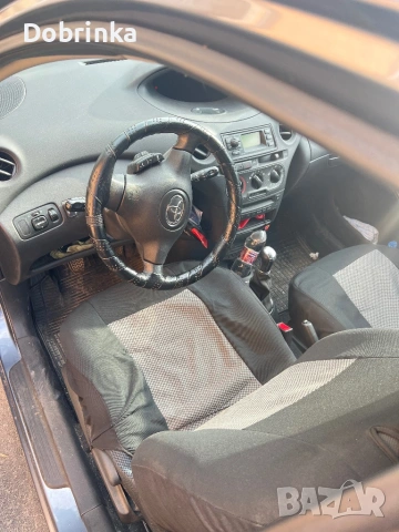 Toyota Yaris, снимка 5 - Автомобили и джипове - 54401017
