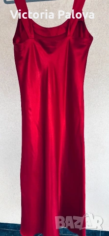 Червена сатенена рокля slip dress Body Zone (KappAhl), размер M, снимка 7 - Рокли - 55162424