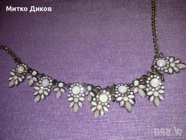 Винтидж колие в подаръчна кутия , снимка 4 - Бижутерийни комплекти - 55412779
