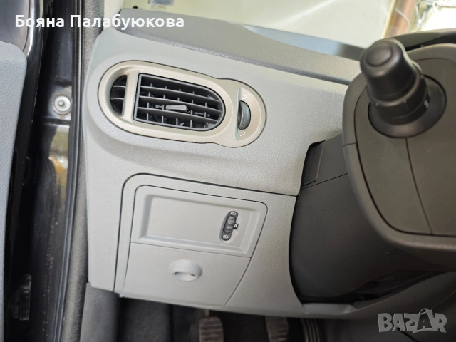Renault Modus 1.2 -2010 година, снимка 5 - Автомобили и джипове - 54704448