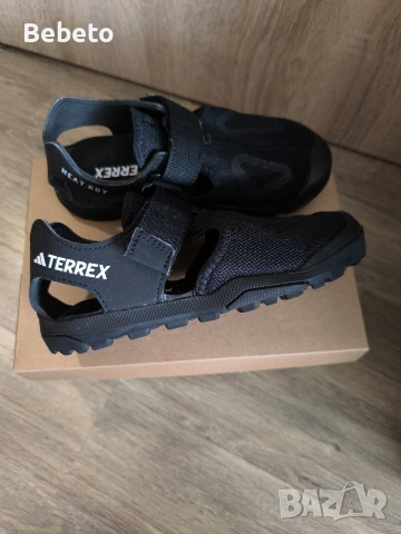 Детски сандали Terrex 31 номер , снимка 6 - Детски сандали и чехли - 55189731