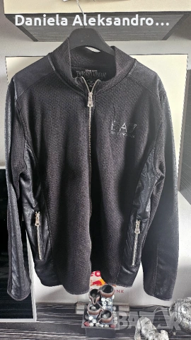 Armani суичър/яке