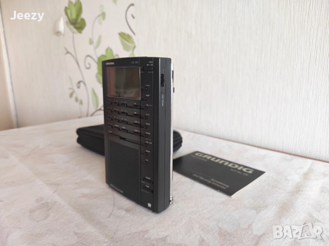 Grundig Yacht Boy 500, снимка 3 - Радиокасетофони, транзистори - 54618260