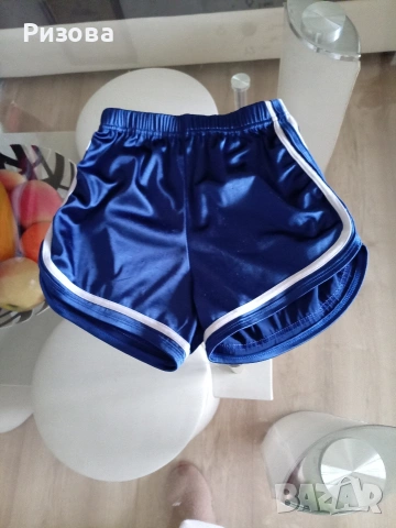 Подарявам спортни маркови къси панталонки, снимка 5 - Детски къси панталони - 54157867