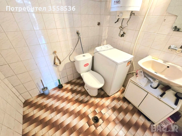 Продавам две къщи в един двор - частично обзаведени и топлоизолирани в с.Могилище, общ. Каварна, снимка 3 - Къщи - 54031029