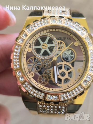 Продавам оригинален часовник Guess