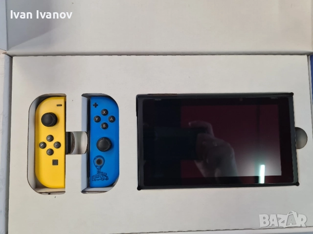 Конзола Nintendo Switch Fortnite Special Edition + Asphalt, снимка 4 - Nintendo конзоли - 55534498