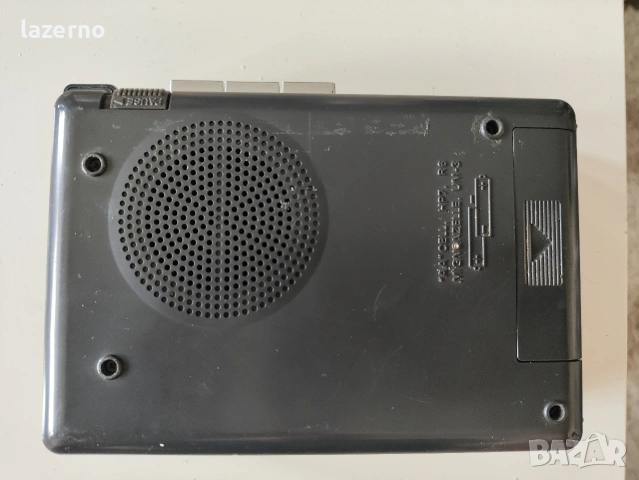 ретро уокмен диктофон Sanyo m1118, снимка 6 - Радиокасетофони, транзистори - 54492649