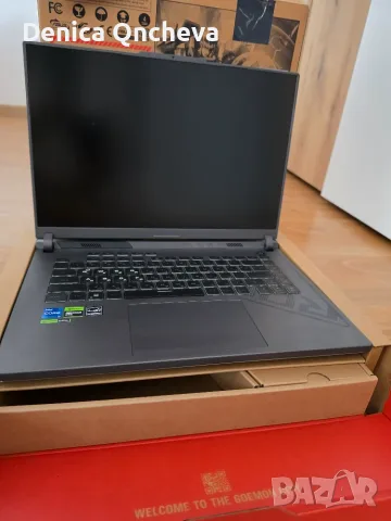 Asus ROG STRIX G16, снимка 3 - Лаптопи за игри - 55379112