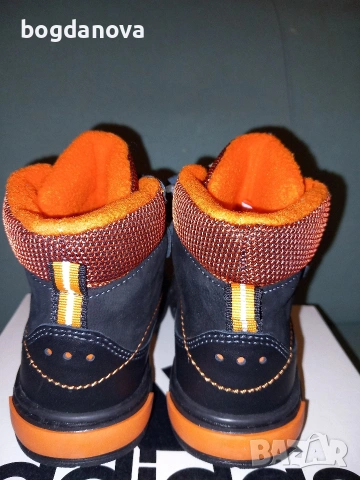 Нови, с етикети боти на Lasocki от естествена кожа, снимка 2 - Детски боти и ботуши - 53993321