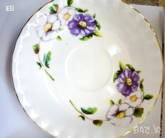 Royal Albert чинийки , снимка 4 - Сервизи - 54414689