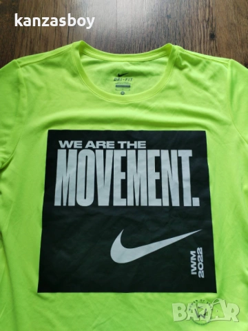 NIKE - страхотна дамска тениска M КАТО НОВА , снимка 2 - Тениски - 54429937