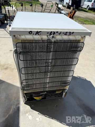 Малък фризер Bosch  3 чекмеджета, снимка 6 - Фризери - 54108308