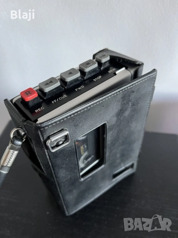 Старо касетофонче Sony , снимка 13 - Радиокасетофони, транзистори - 55416492